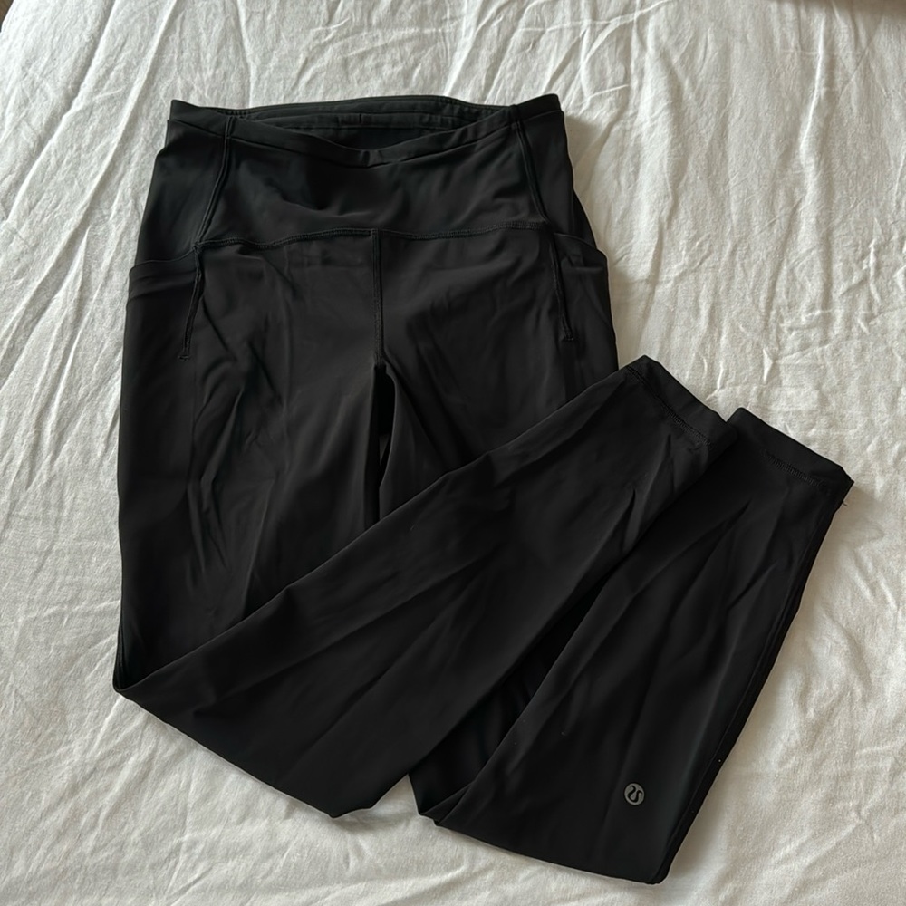 We the Free lululemon leggings 7/8 size 8